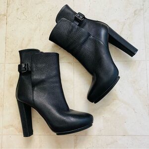 Balenciaga Made in Italy Black Textured Leather Block Heels Ankle Boots sz 8/38